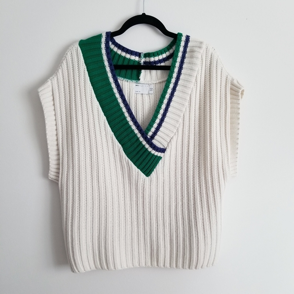 SOLD Asos Design Knit Vest with Stripe Detail - Picture 5 of 7